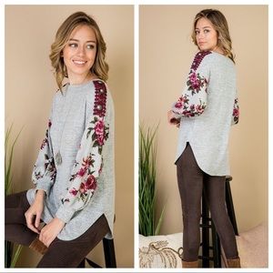 Beautiful details! Heather gray w/floral sleeves